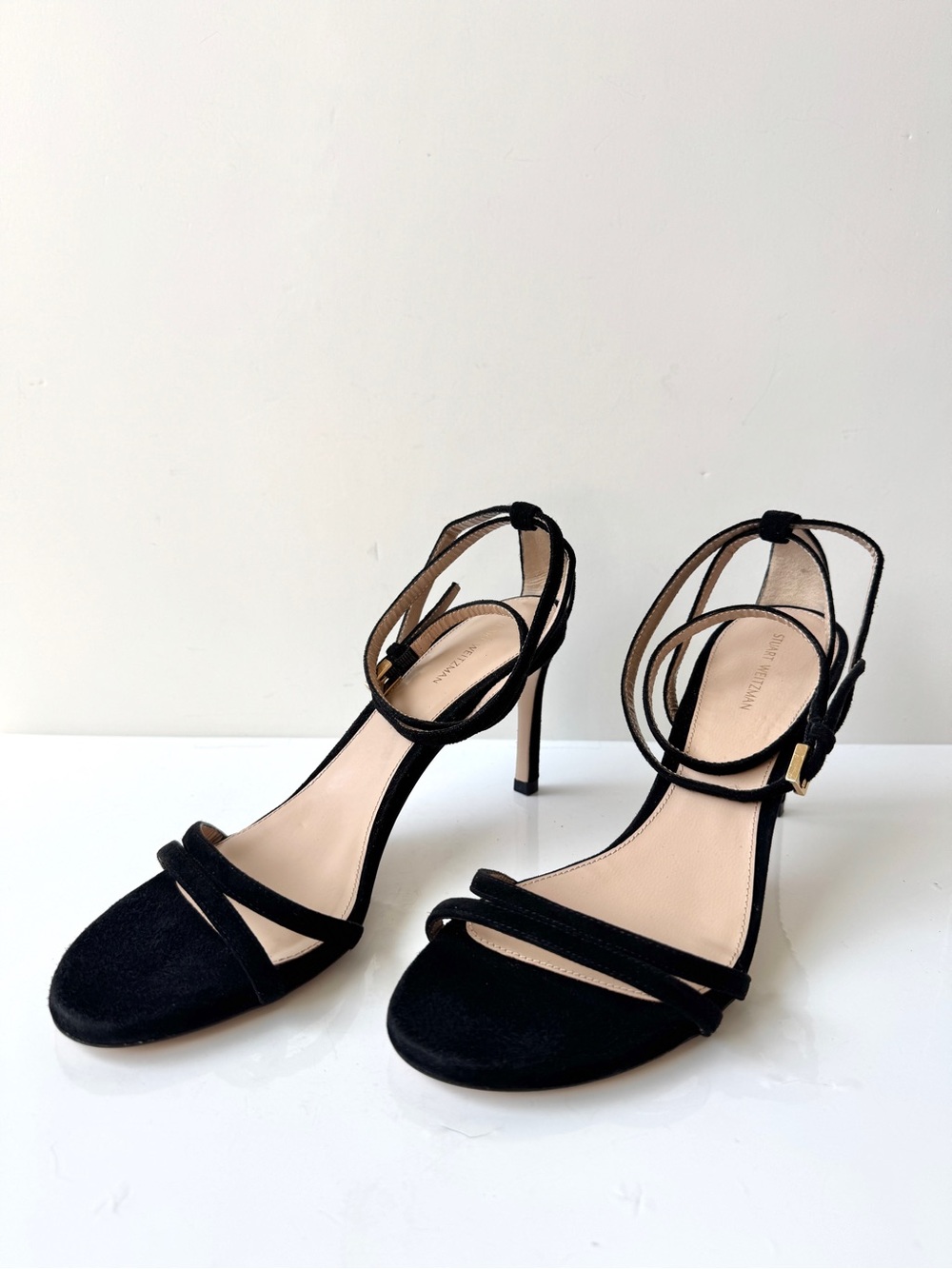 Stuart Weitzman Lexie Black Suede Wraparound Heeled Ankle Sandals Size 8.5M
